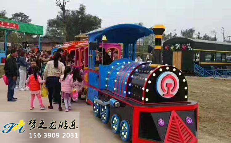 一拖三仿古小火車(chē)